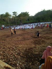 Pelaksanaan Sholat Idul Fitri 1440 H/2019 di Desa Balong Kecamatan Girisubo